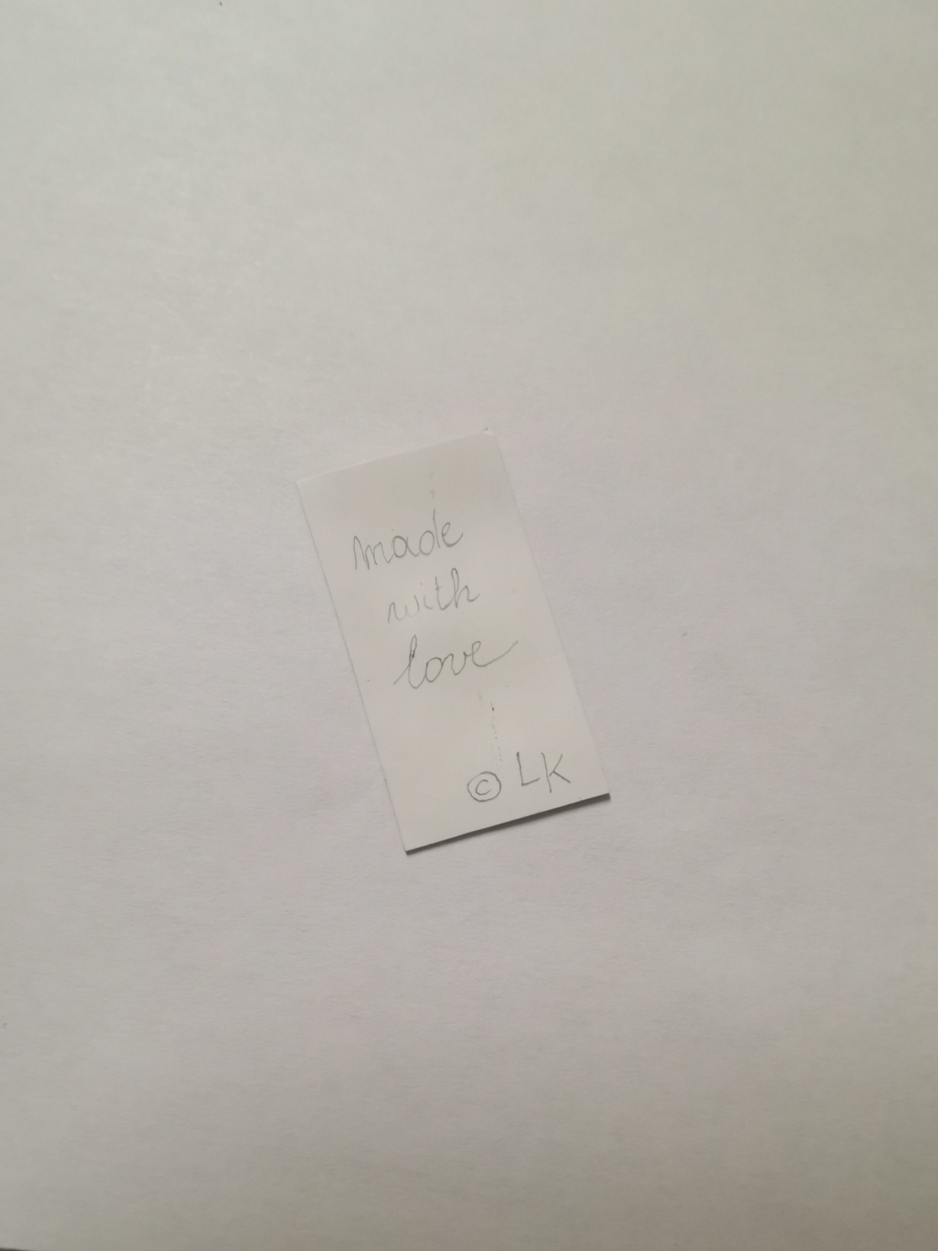 Small message label for the back of the pendant