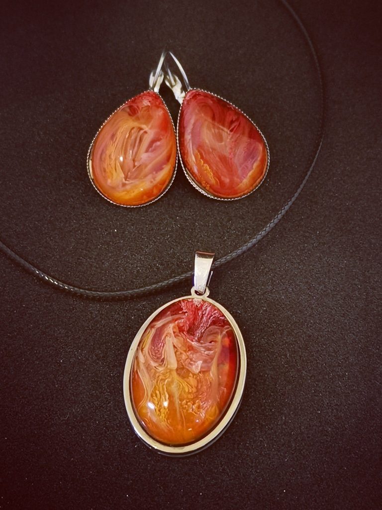 Set rood-oranje epoxy sieraden