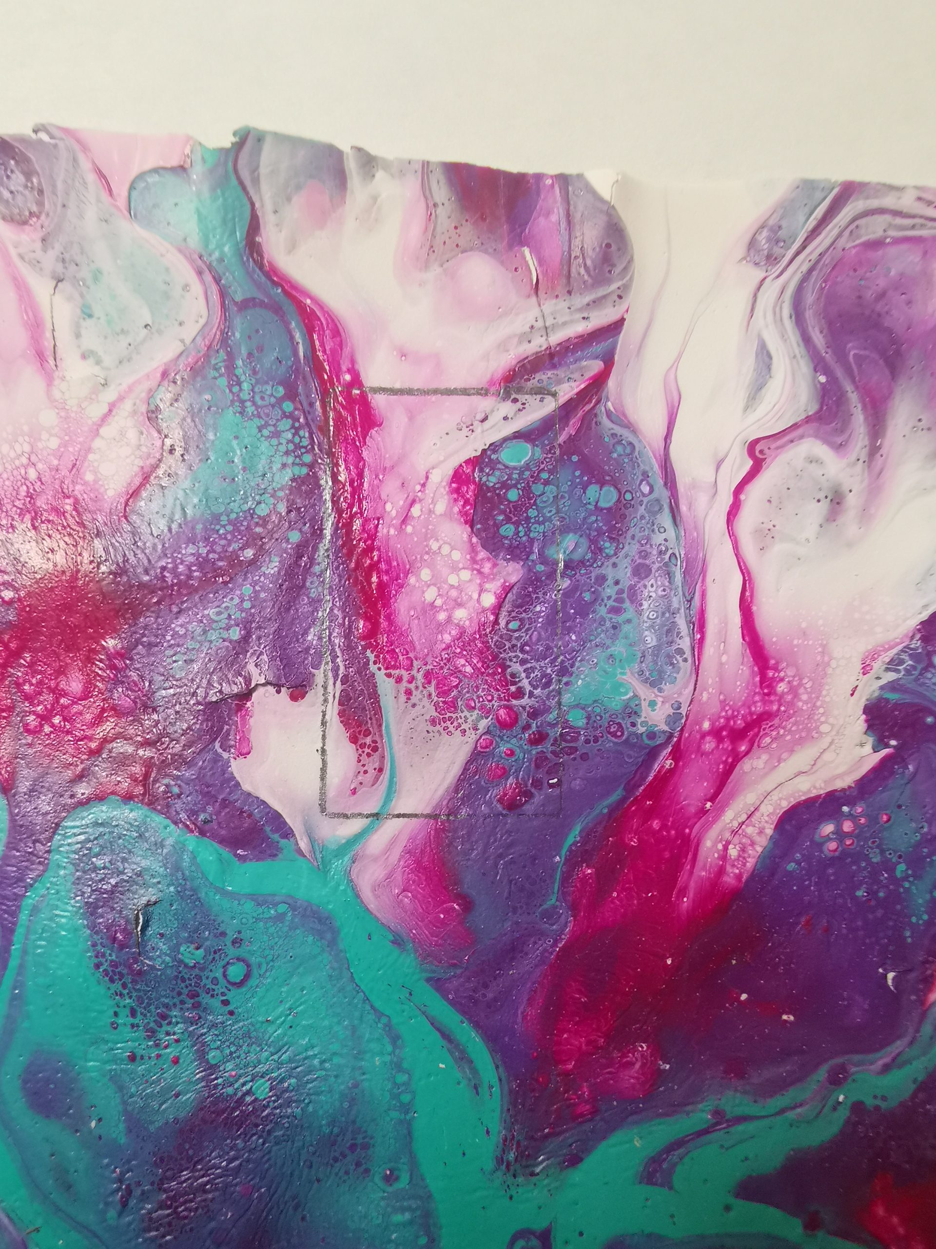 Pendant outline on fluid-art sheet