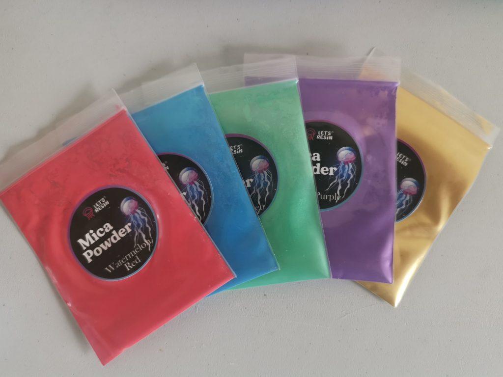 Let's Resin mica poeder set close-up