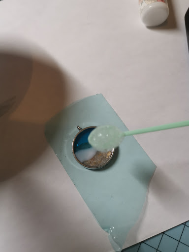 Zeepsop voor celvorming op witte pigmentlaag