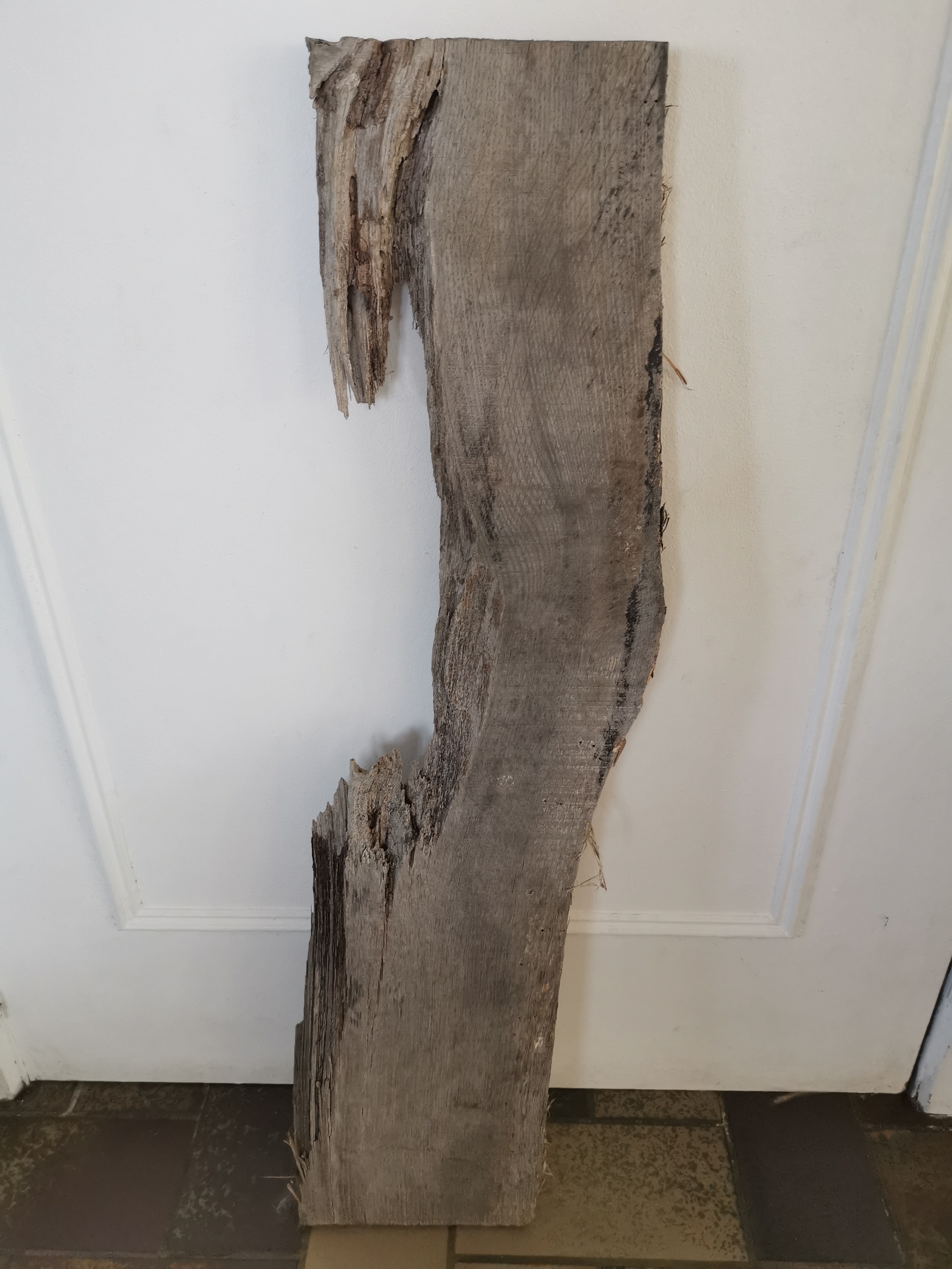 Ruw stuk hout als startpunt