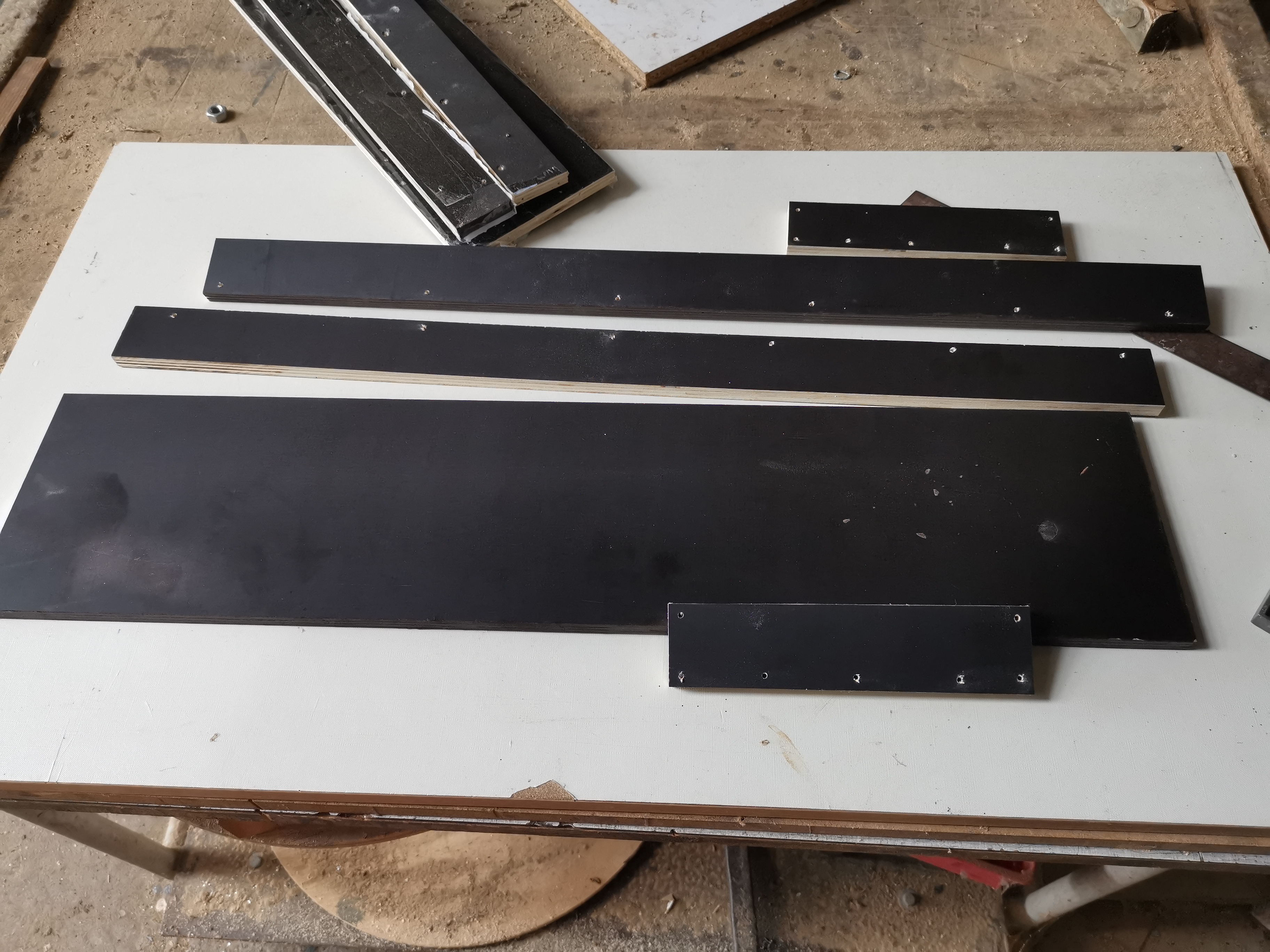 Gietmal op maat in betonplex